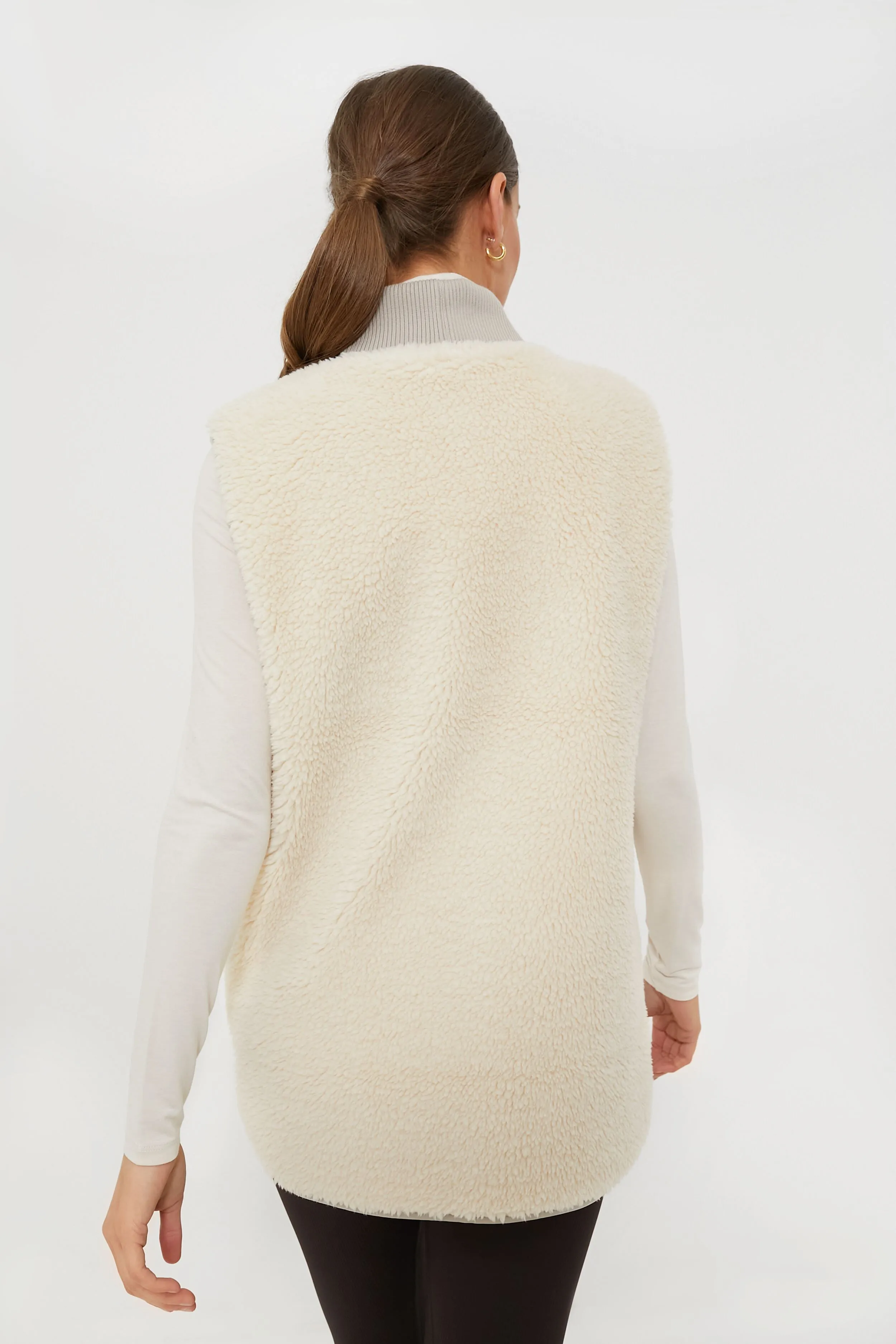 Dove Sandshell Covey Reversible Quilt Gilet