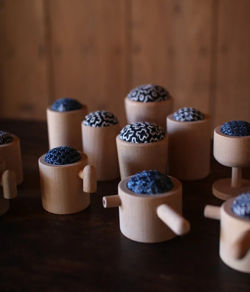 Sashiko Pincushion (Teapots & Cups)