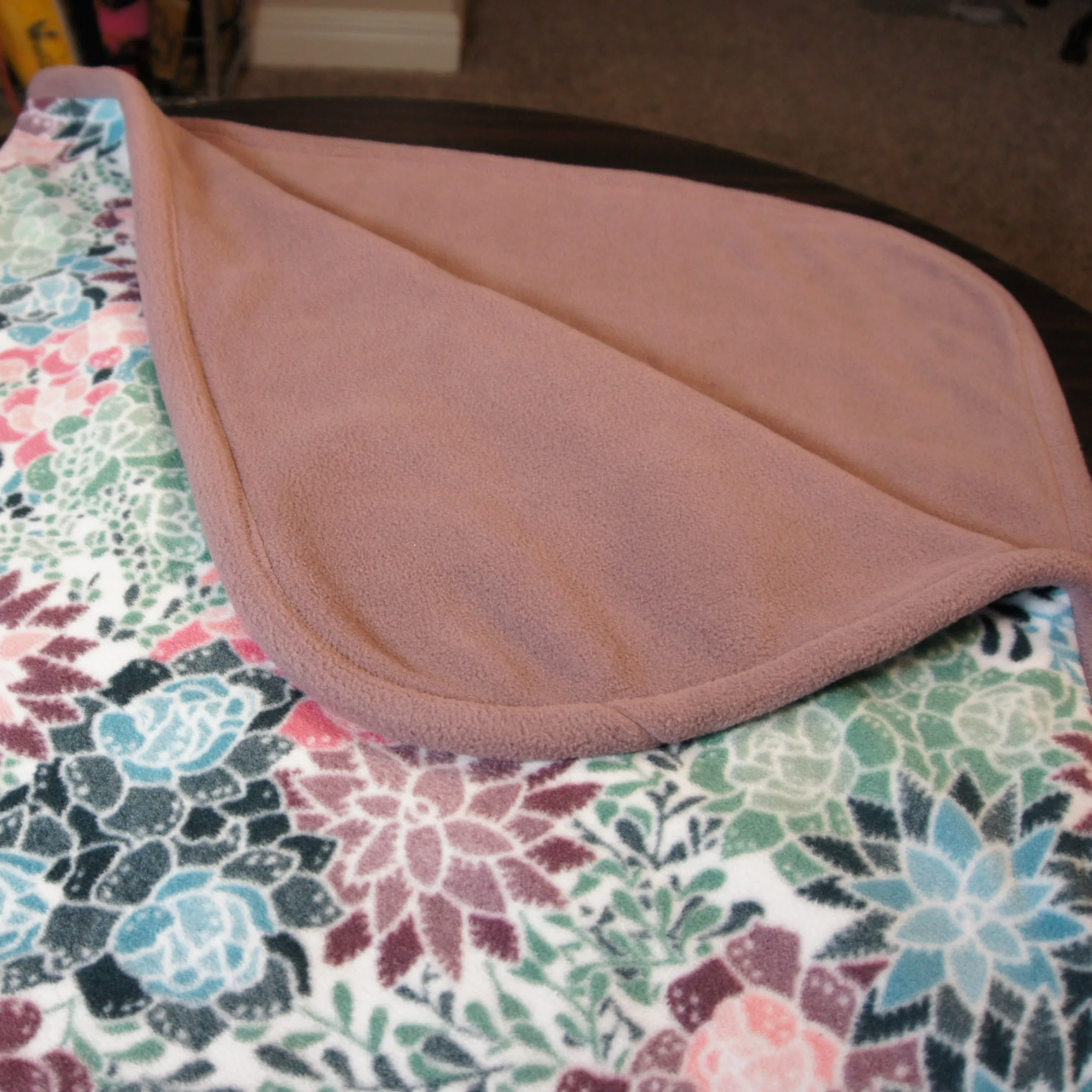 Throws - Road Trip - Adult - Accent - Succulent Flowers