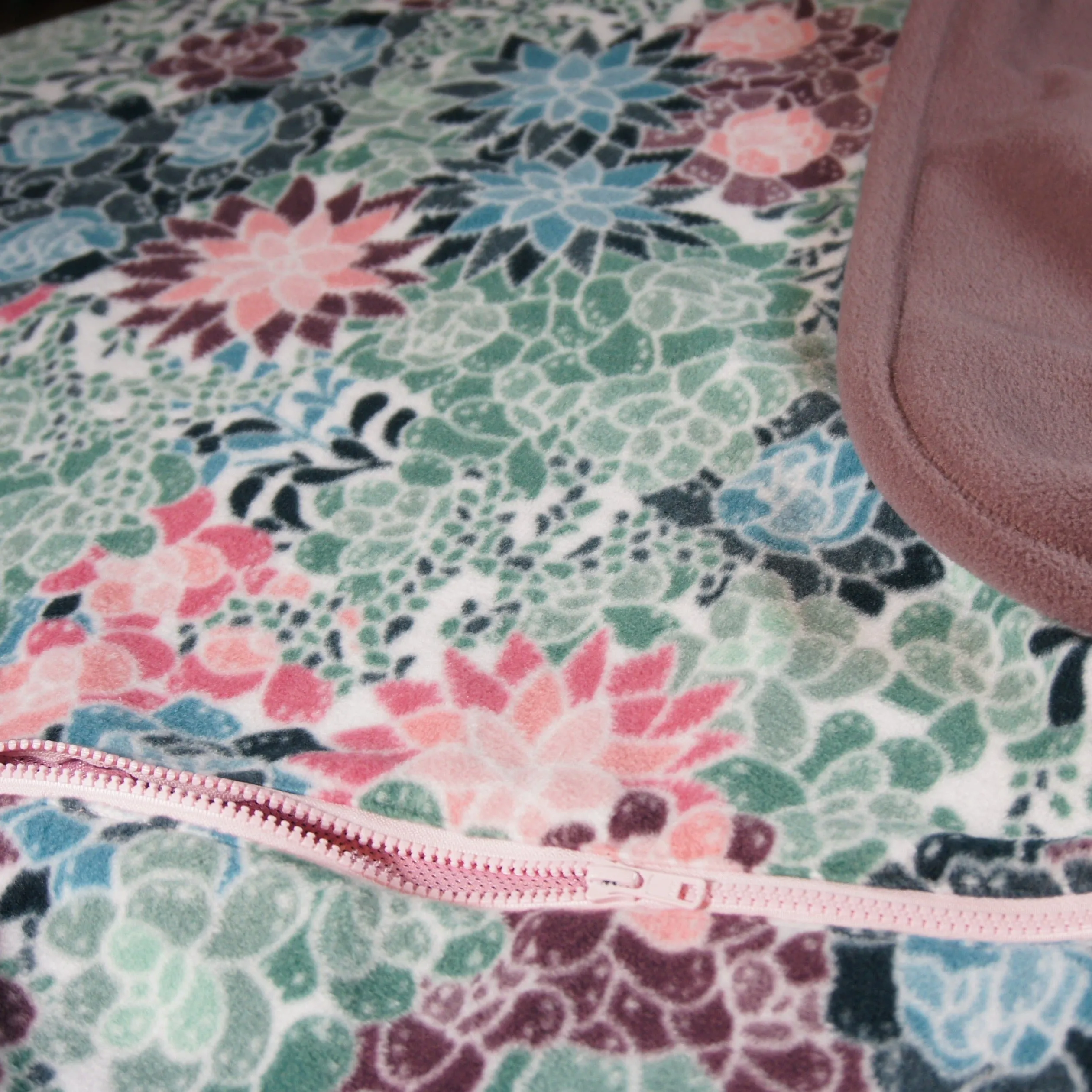 Throws - Road Trip - Adult - Accent - Succulent Flowers